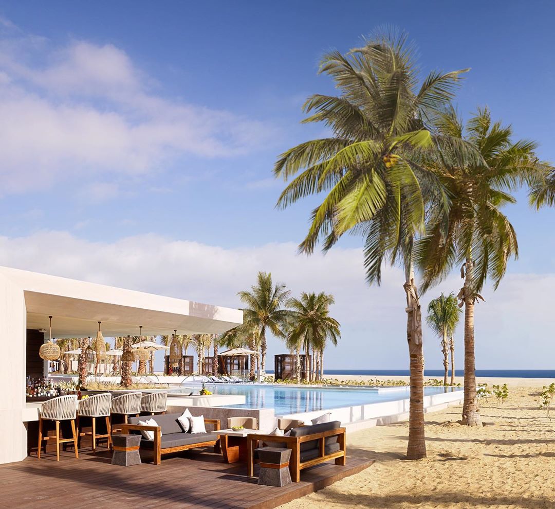 Dreams are made of sun & sand @nobuloscabos 
</p>
				</div>
			</div>
		</div>
				
				
		<div class=