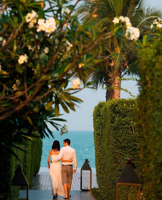 Love is still in the air after #ValentinesDay.⁠
⁠
Whether you’re looking for a romantic getaway with your loved one or somewhere tie the knot, the breathtaking views at @vvillashuahin will make your visit unforgettable.