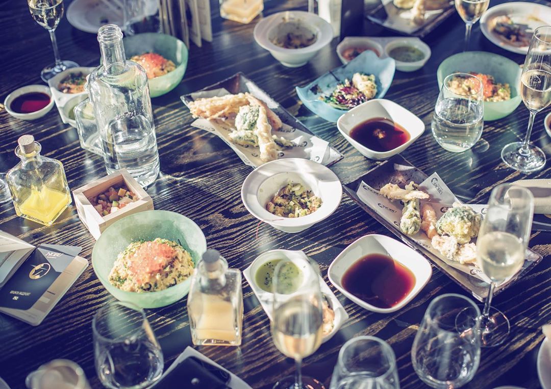 We can’t wait to brunch again at @nobubarcelona 🍣🥂⁣
⁣
Arguably one of the best ways to spend a Sunday in the city, the World of Nobu Brunch features a mouthwatering sushi bar and sumptuous buffet coupled with a glass of the finest bubbles and unbeatable views over Barcelona 🍱🍾⁣
⁣
Where are you most excited to brunch once normal life resumes? ⁣
⁣
#OneDaySoon #NobuBarcelona #DreamNowGoLater #Nobu #FoxCommsTravel ⁣